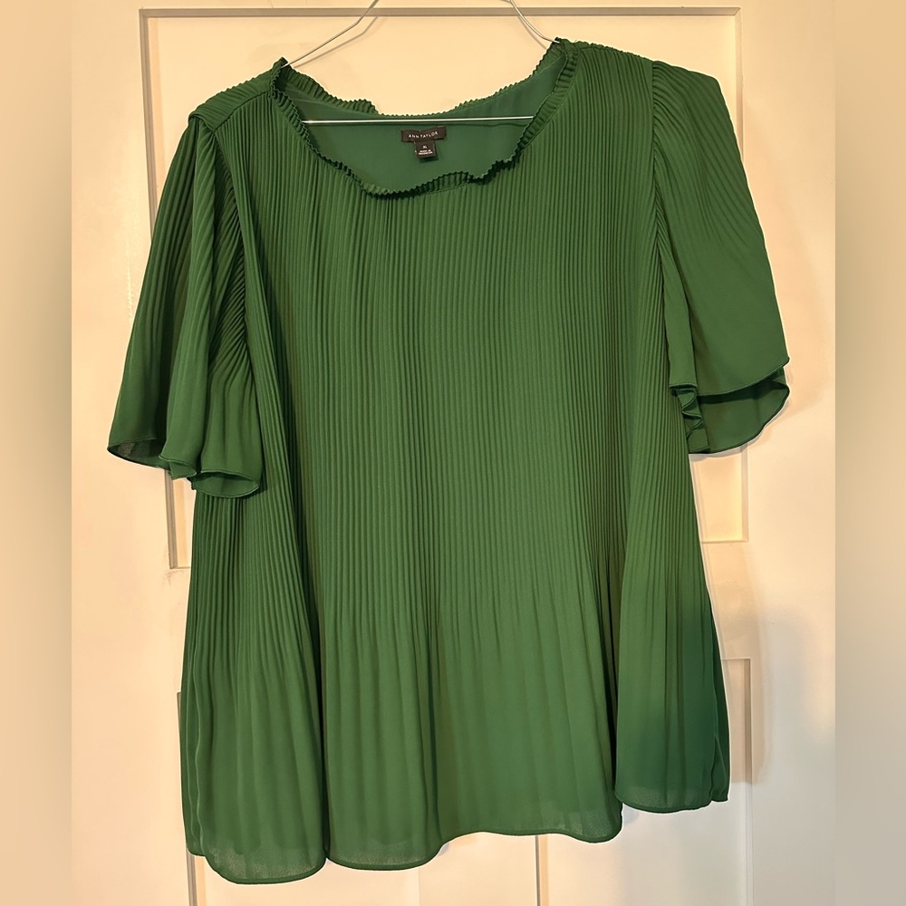 Ann Taylor Green Peplum Blouse - Size XL